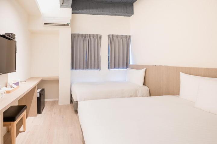 Traveller-Inn Day Moon Hotel Taitung Екстер'єр фото