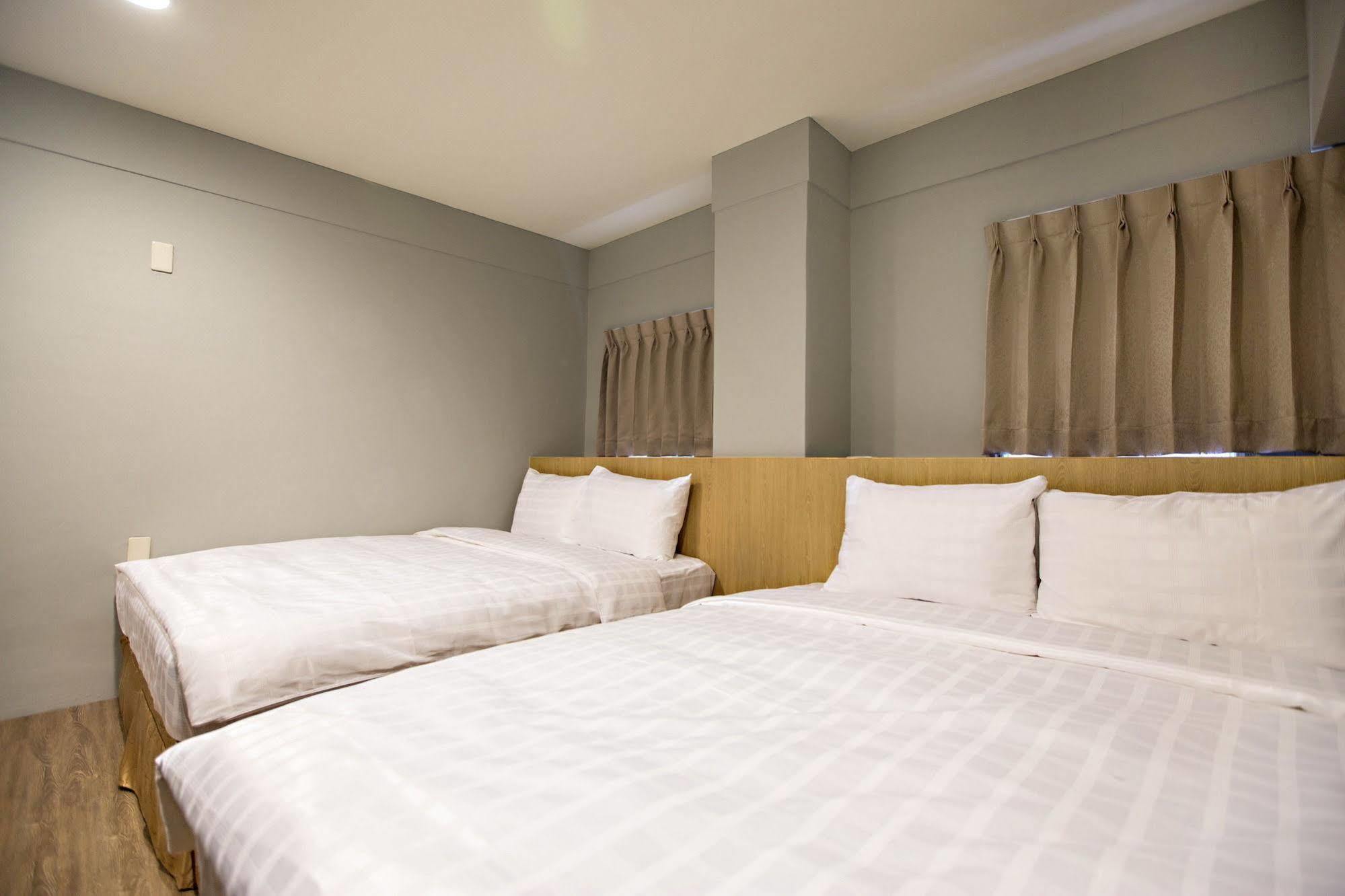 Traveller-Inn Day Moon Hotel Taitung Екстер'єр фото